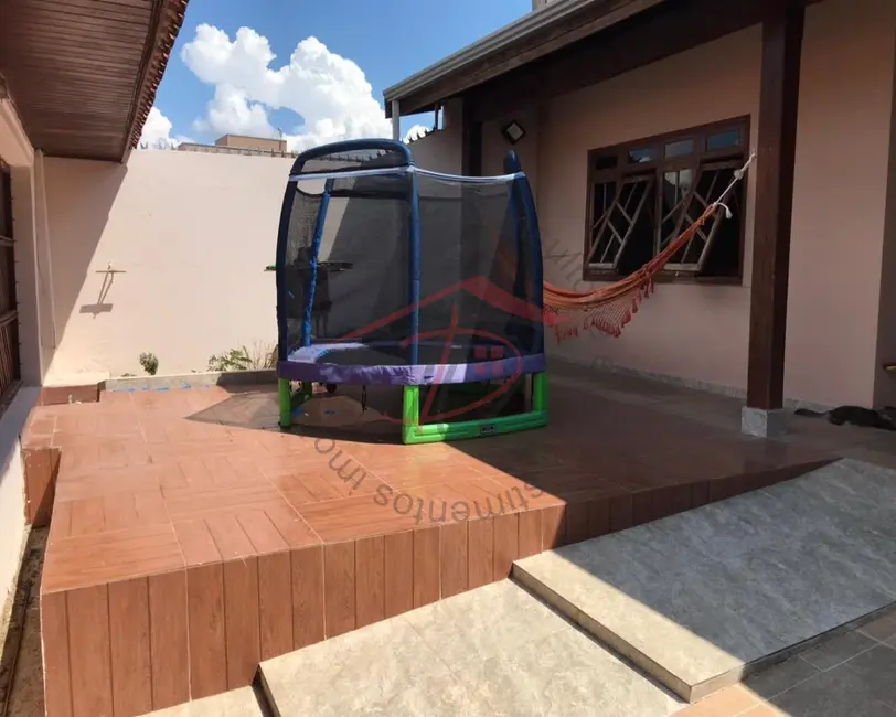 Foto 4 de Casa com 4 quartos à venda, 234m2 em Vila Real Continuaçao, Hortolandia - SP