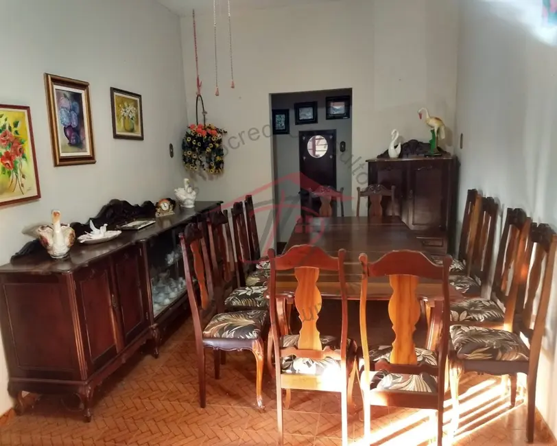 Foto 1 de Casa com 3 quartos à venda, 300m2 em Casa Branca - SP