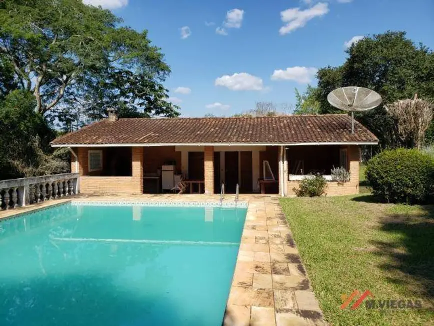Foto 1 de Sítio / Rancho com 2 quartos à venda, 16000m2 em Ibiuna - SP