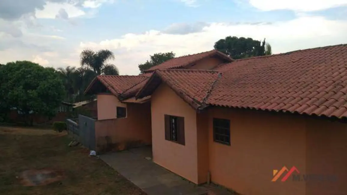 Chácara com 3 quartos à venda, 1000m2 em Ibiuna - SP - imagem 4 Foto 4 de Chácara com 3 quartos à venda, 1000m2 em Ibiuna - SP