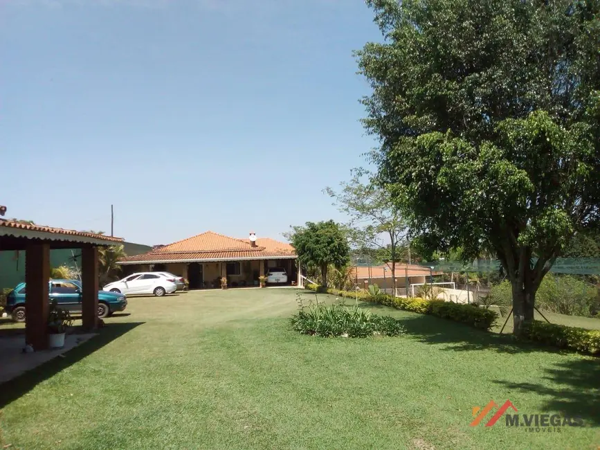 Chácara com 3 quartos à venda, 7000m2 em Ibiuna - SP - imagem 9 Foto 9 de Chácara com 3 quartos à venda, 7000m2 em Ibiuna - SP