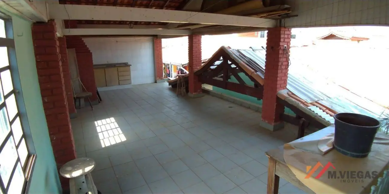 Casa com 2 quartos à venda, 250m2 em Ibiuna - SP - imagem 4 Foto 4 de Casa com 2 quartos à venda, 250m2 em Ibiuna - SP