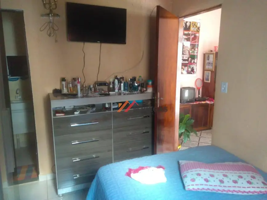 Casa com 3 quartos à venda, 250m2 em Ibiuna - SP - imagem 7 Foto 7 de Casa com 3 quartos à venda, 250m2 em Ibiuna - SP