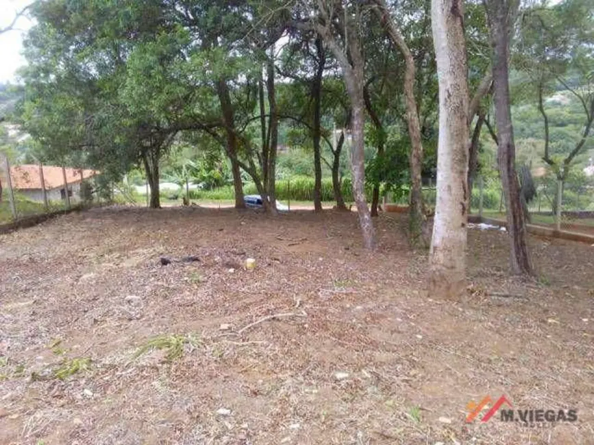 Foto 1 de Terreno / Lote à venda, 900m2 em Ibiuna - SP