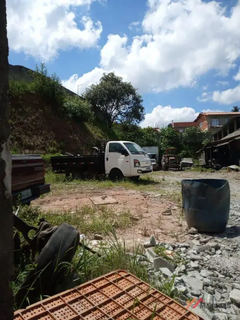 Terreno / Lote à venda, 1400m2 em Ibiuna - SP - imagem 4 Foto 4 de Terreno / Lote à venda, 1400m2 em Ibiuna - SP