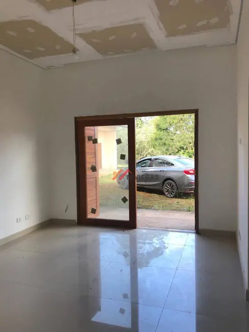 Chácara com 5 quartos à venda, 5000m2 em Ibiuna - SP - imagem 5 Foto 5 de Chácara com 5 quartos à venda, 5000m2 em Ibiuna - SP