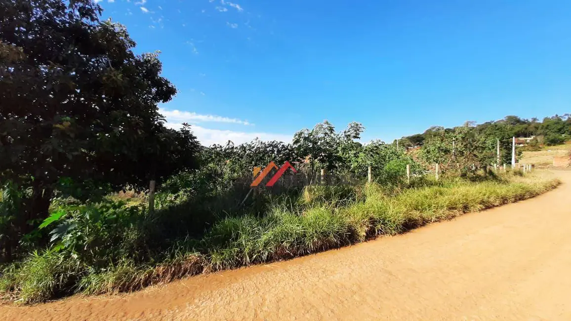 Foto 4 de Terreno / Lote à venda, 2100m2 em Ibiuna - SP