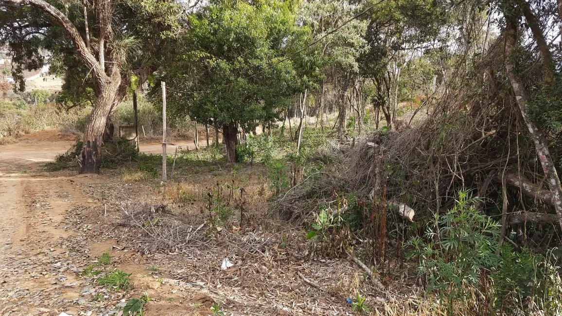 Foto 3 de Terreno / Lote à venda, 1075m2 em Ibiuna - SP