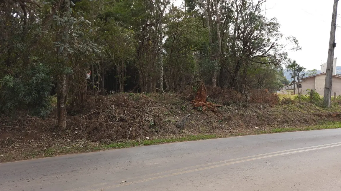 Foto 2 de Terreno / Lote à venda, 1000m2 em Ibiuna - SP