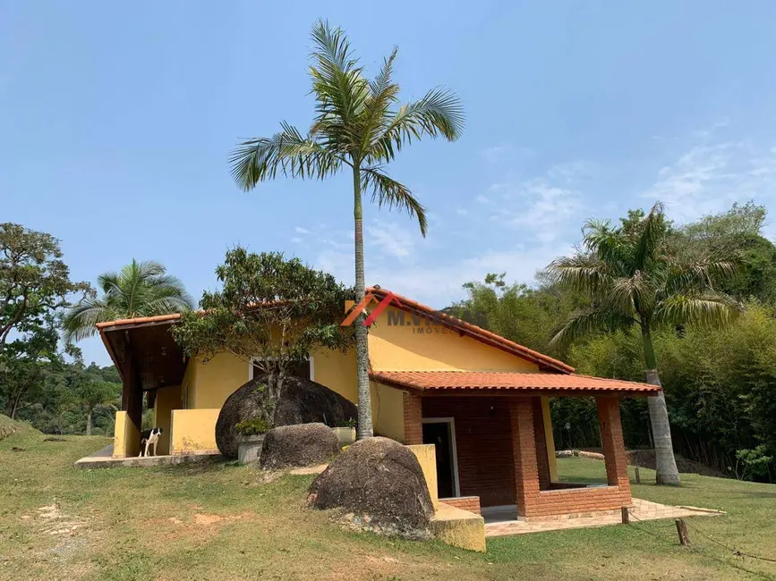 Foto 1 de Sítio / Rancho com 3 quartos à venda, 18000m2 em Ibiuna - SP