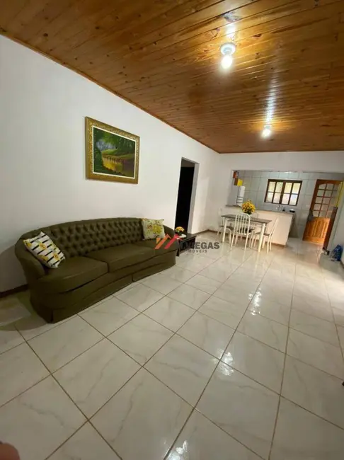 Chácara com 2 quartos à venda, 1182m2 em Ibiuna - SP - imagem 8 Foto 8 de Chácara com 2 quartos à venda, 1182m2 em Ibiuna - SP