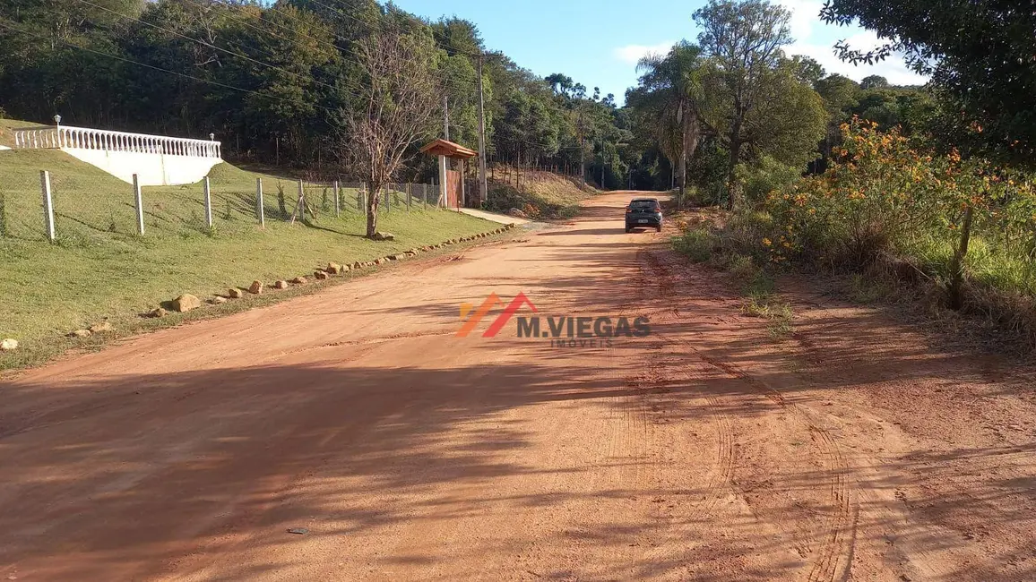Foto 2 de Terreno / Lote à venda, 1000m2 em Ibiuna - SP