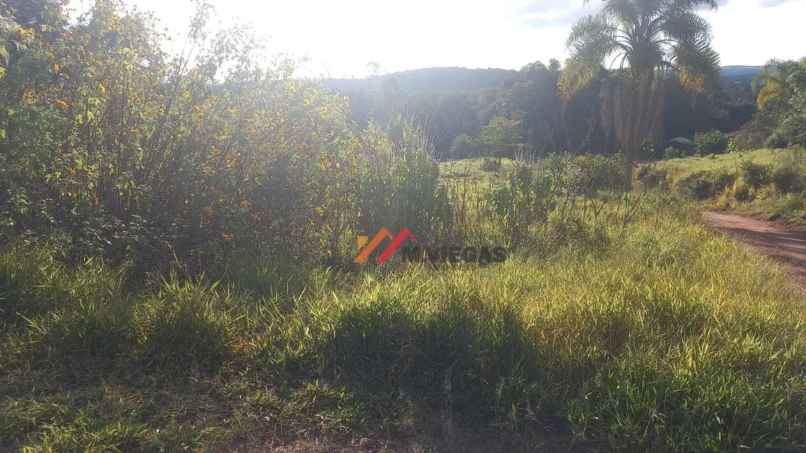 Foto 3 de Terreno / Lote à venda, 1000m2 em Ibiuna - SP