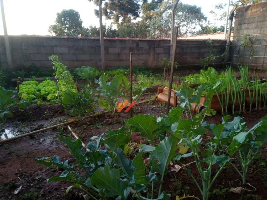 Chácara com 2 quartos à venda, 1750m2 em Ibiuna - SP - imagem 7 Foto 7 de Chácara com 2 quartos à venda, 1750m2 em Ibiuna - SP