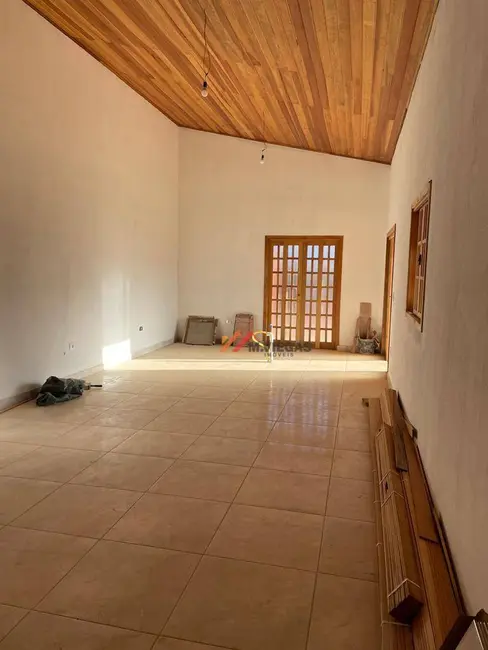 Chácara com 1 quarto à venda, 500m2 em Ibiuna - SP - imagem 4 Foto 4 de Chácara com 1 quarto à venda, 500m2 em Ibiuna - SP