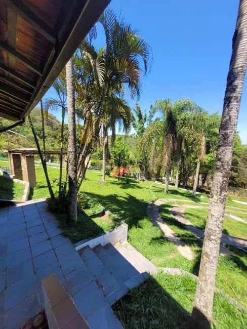 Chácara com 4 quartos à venda, 9000m2 em Ibiuna - SP - imagem 2 Foto 2 de Chácara com 4 quartos à venda, 9000m2 em Ibiuna - SP