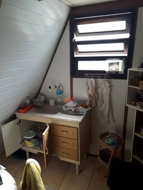 Chácara com 1 quarto à venda, 1002m2 em Ibiuna - SP - imagem 8 Foto 8 de Chácara com 1 quarto à venda, 1002m2 em Ibiuna - SP