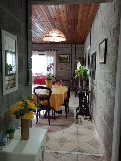 Chácara com 4 quartos à venda, 10000m2 em Ibiuna - SP - imagem 6 Foto 6 de Chácara com 4 quartos à venda, 10000m2 em Ibiuna - SP