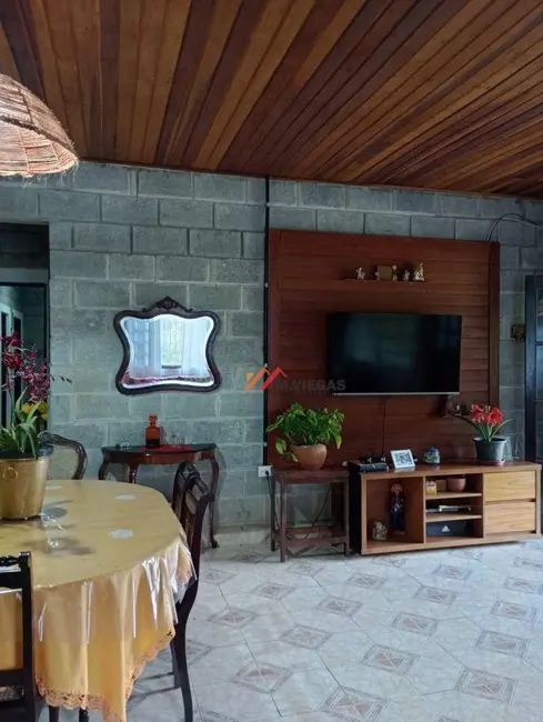 Chácara com 4 quartos à venda, 10000m2 em Ibiuna - SP - imagem 9 Foto 9 de Chácara com 4 quartos à venda, 10000m2 em Ibiuna - SP