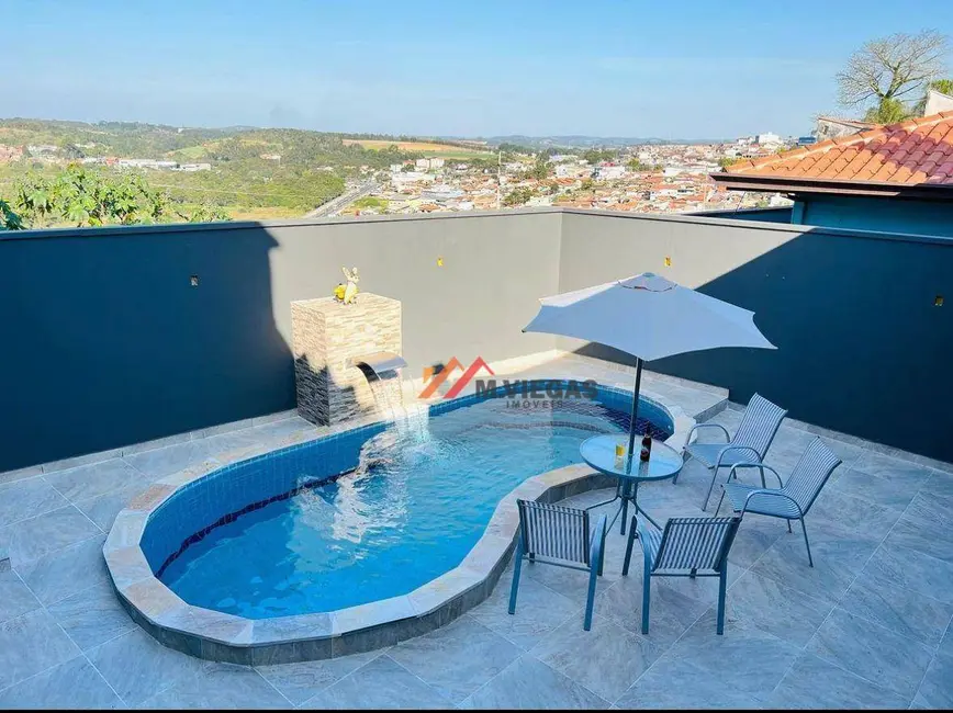 Foto 1 de Casa com 3 quartos à venda, 304m2 em Centro, Ibiuna - SP