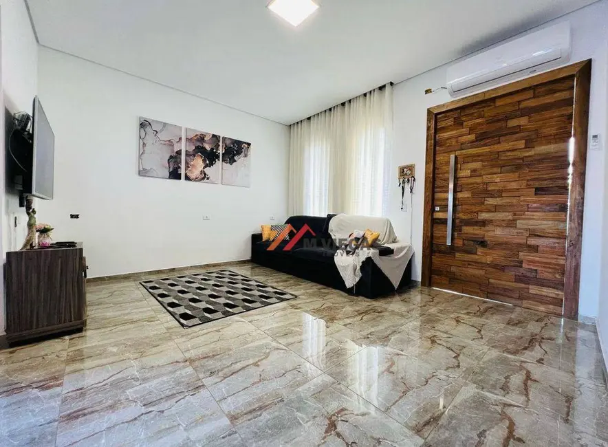 Foto 4 de Casa com 3 quartos à venda, 304m2 em Centro, Ibiuna - SP