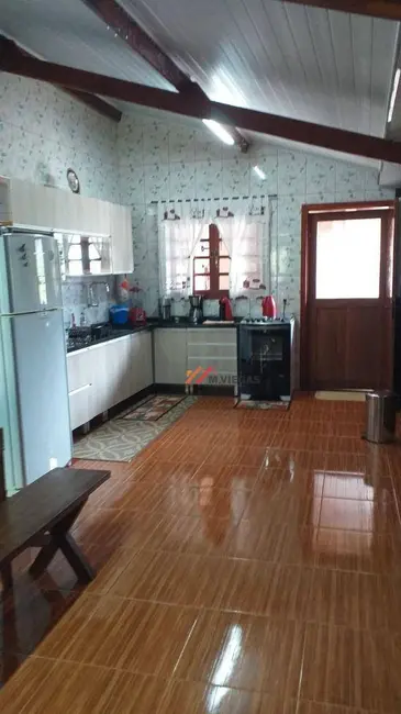 Chácara com 3 quartos à venda, 1000m2 em Ibiuna - SP - imagem 7 Foto 7 de Chácara com 3 quartos à venda, 1000m2 em Ibiuna - SP