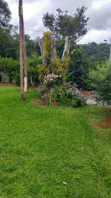 Chácara com 3 quartos à venda, 1000m2 em Ibiuna - SP - imagem 4 Foto 4 de Chácara com 3 quartos à venda, 1000m2 em Ibiuna - SP