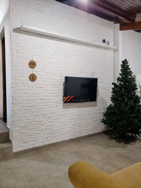 Chácara com 2 quartos à venda, 450m2 em Ibiuna - SP - imagem 4 Foto 4 de Chácara com 2 quartos à venda, 450m2 em Ibiuna - SP