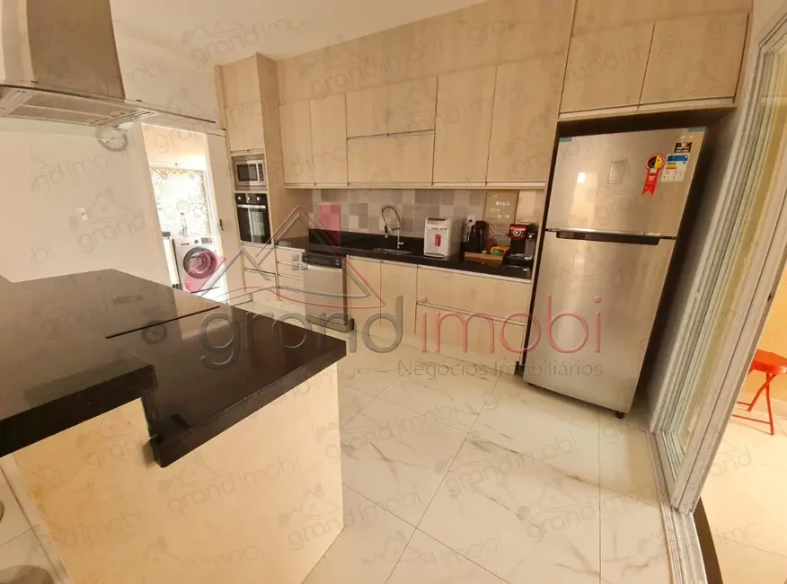 Foto 7 de Casa de Condomínio com 4 quartos à venda, 182m2 em Jardim Celani, Salto - SP