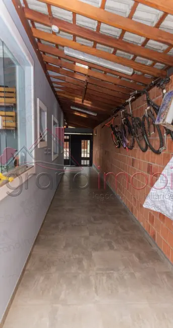 Foto 4 de Casa com 4 quartos à venda, 204m2 em Jardim Bela Vista, Indaiatuba - SP