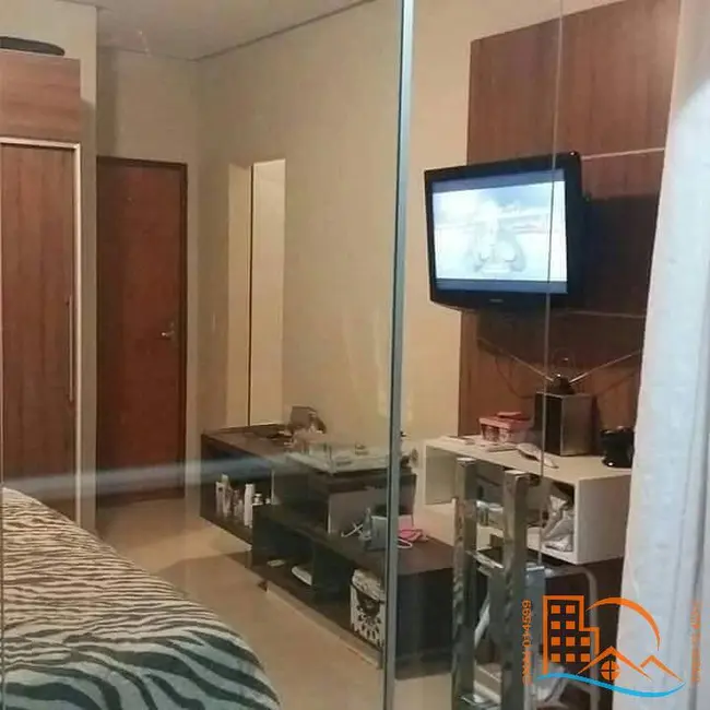 Foto 3 de Casa com 4 quartos à venda, 219m2 em Antônio Vieira, Juazeiro Do Norte - CE