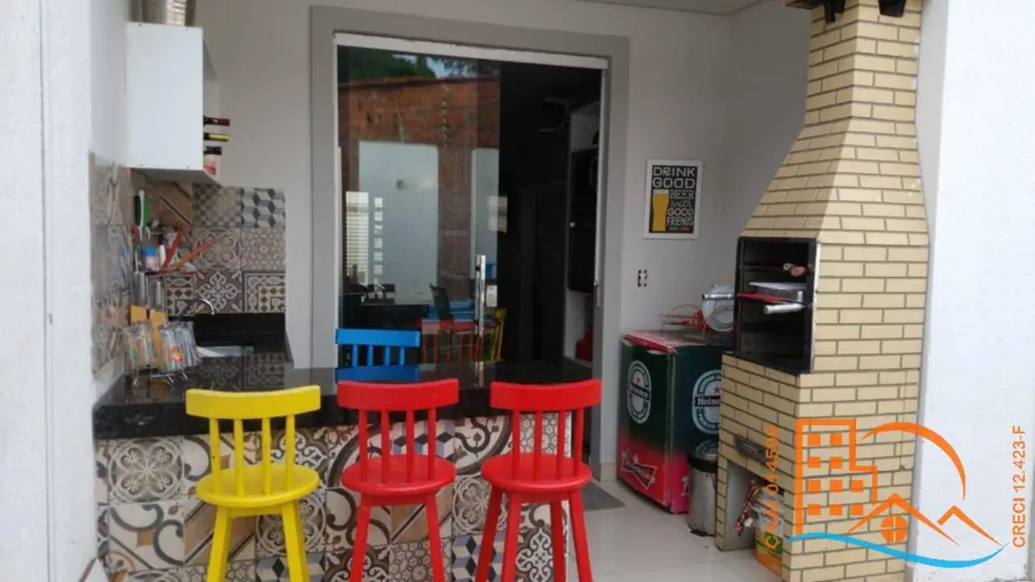 Foto 5 de Casa com 4 quartos à venda, 219m2 em Antônio Vieira, Juazeiro Do Norte - CE