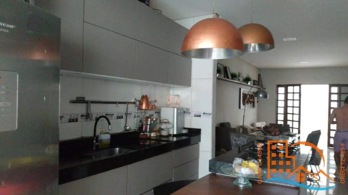 Foto 7 de Casa com 4 quartos à venda, 219m2 em Antônio Vieira, Juazeiro Do Norte - CE