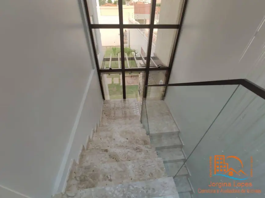 Foto 8 de Casa com 3 quartos à venda, 248m2 em Juazeiro Do Norte - CE
