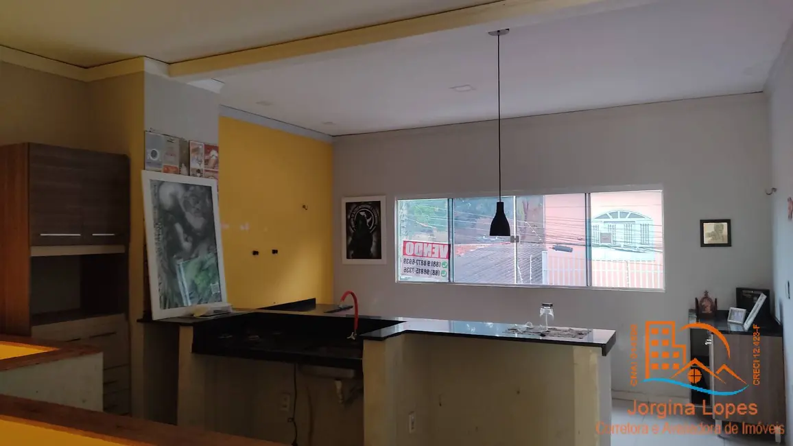 Foto 4 de Casa com 3 quartos à venda, 180m2 em Triângulo, Juazeiro Do Norte - CE