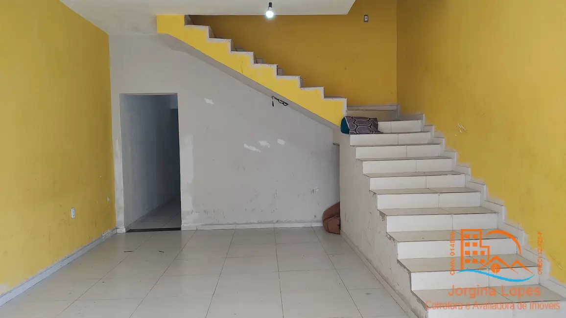 Foto 3 de Casa com 3 quartos à venda, 180m2 em Triângulo, Juazeiro Do Norte - CE