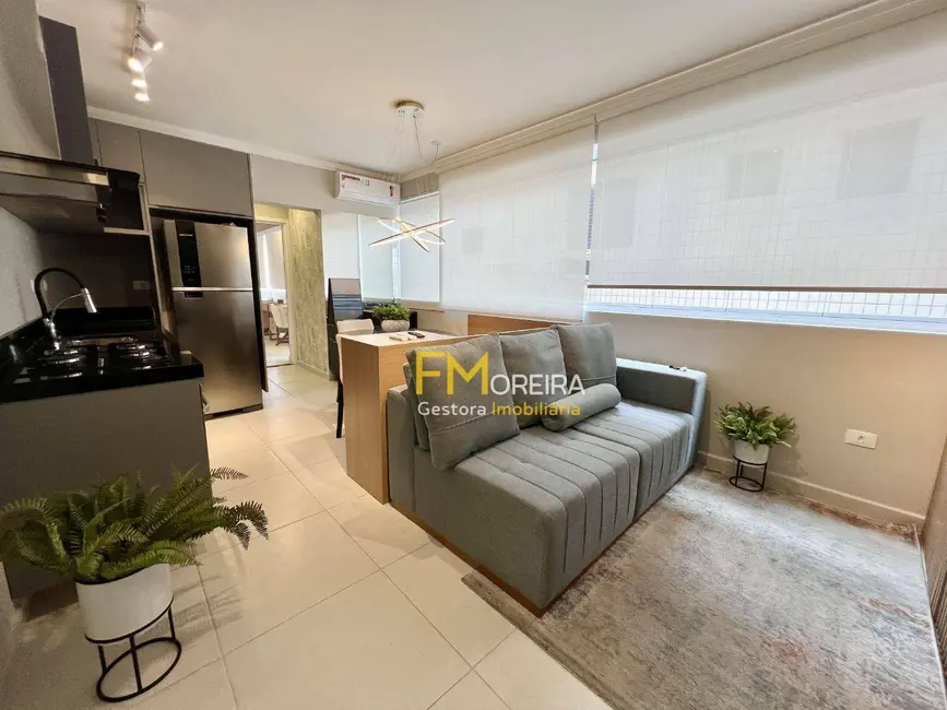 Foto 3 de Apartamento com 1 quarto à venda, 45m2 em Praia Grande - SP