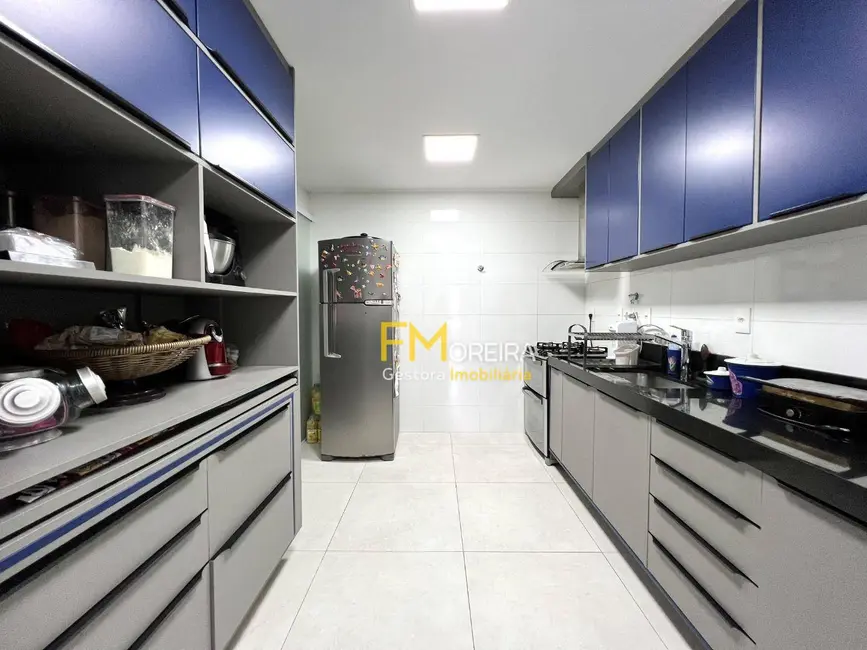 Apartamento com 3 quartos à venda, 122m2 em Canto do Forte, Praia Grande - SP - imagem 9 Foto 9 de Apartamento com 3 quartos à venda, 122m2 em Canto do Forte, Praia Grande - SP