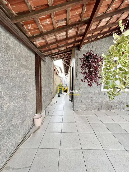 Foto 2 de Casa com 2 quartos à venda, 104m2 em Tupi, Praia Grande - SP