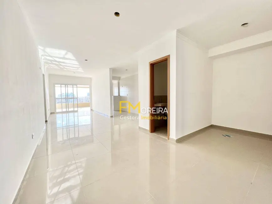 Apartamento com 3 quartos à venda, 195m2 em Canto do Forte, Praia Grande - SP - imagem 1 Foto 1 de Apartamento com 3 quartos à venda, 195m2 em Canto do Forte, Praia Grande - SP