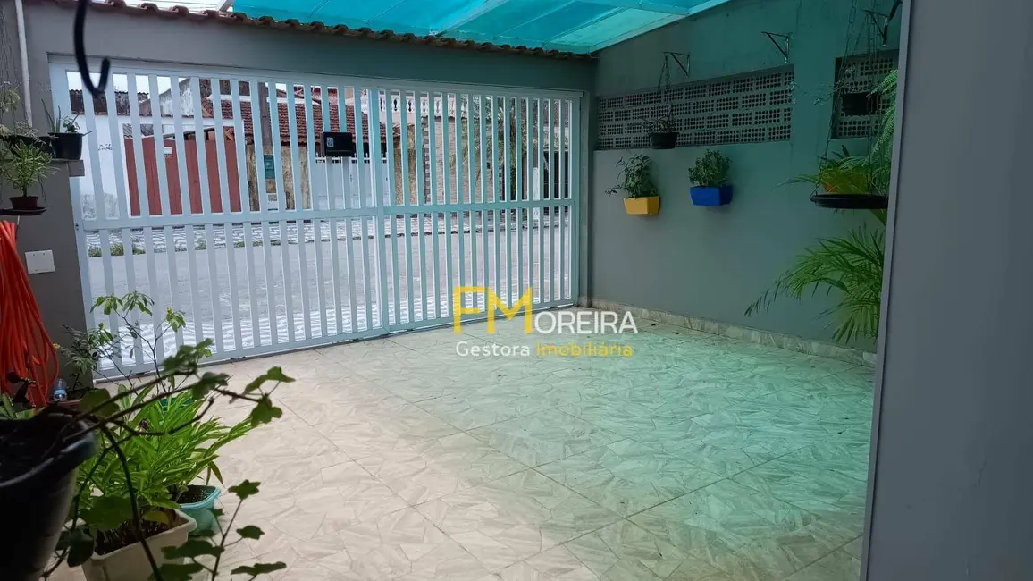 Foto 1 de Casa com 2 quartos à venda, 63m2 em Nova Mirim, Praia Grande - SP