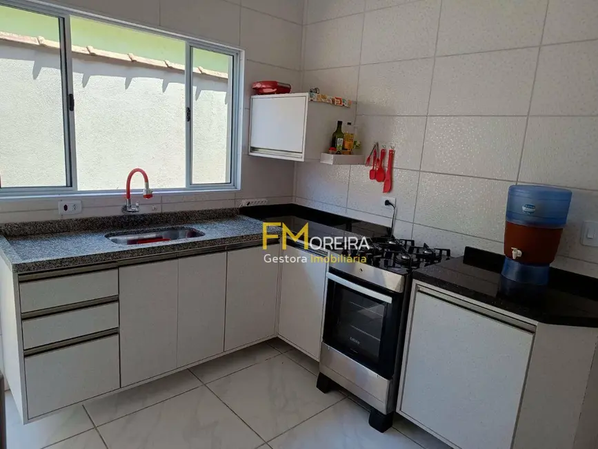 Casa com 2 quartos à venda, 63m2 em Nova Mirim, Praia Grande - SP - imagem 3 Foto 3 de Casa com 2 quartos à venda, 63m2 em Nova Mirim, Praia Grande - SP