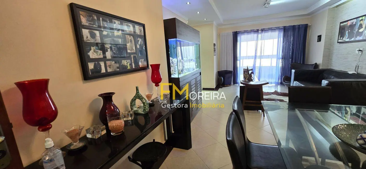 Apartamento com 4 quartos à venda, 167m2 em Guilhermina, Praia Grande - SP - imagem 7 Foto 7 de Apartamento com 4 quartos à venda, 167m2 em Guilhermina, Praia Grande - SP