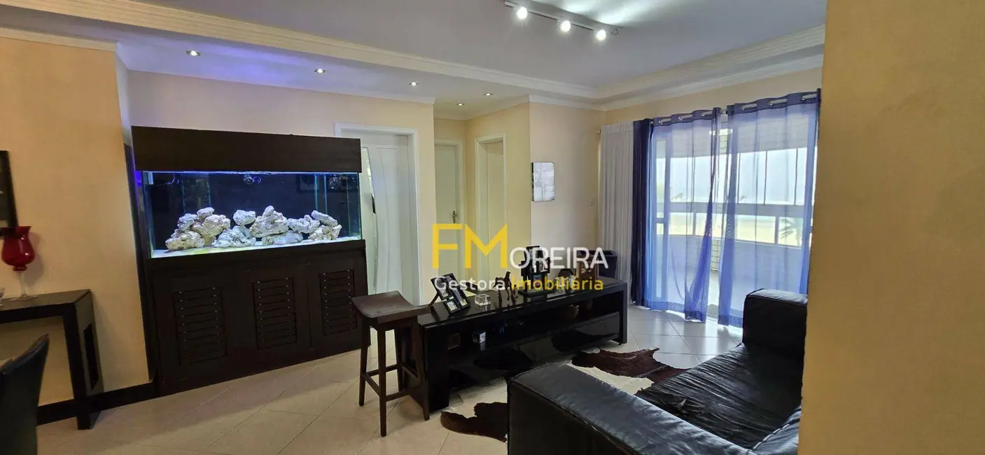 Apartamento com 4 quartos à venda, 167m2 em Guilhermina, Praia Grande - SP - imagem 8 Foto 8 de Apartamento com 4 quartos à venda, 167m2 em Guilhermina, Praia Grande - SP