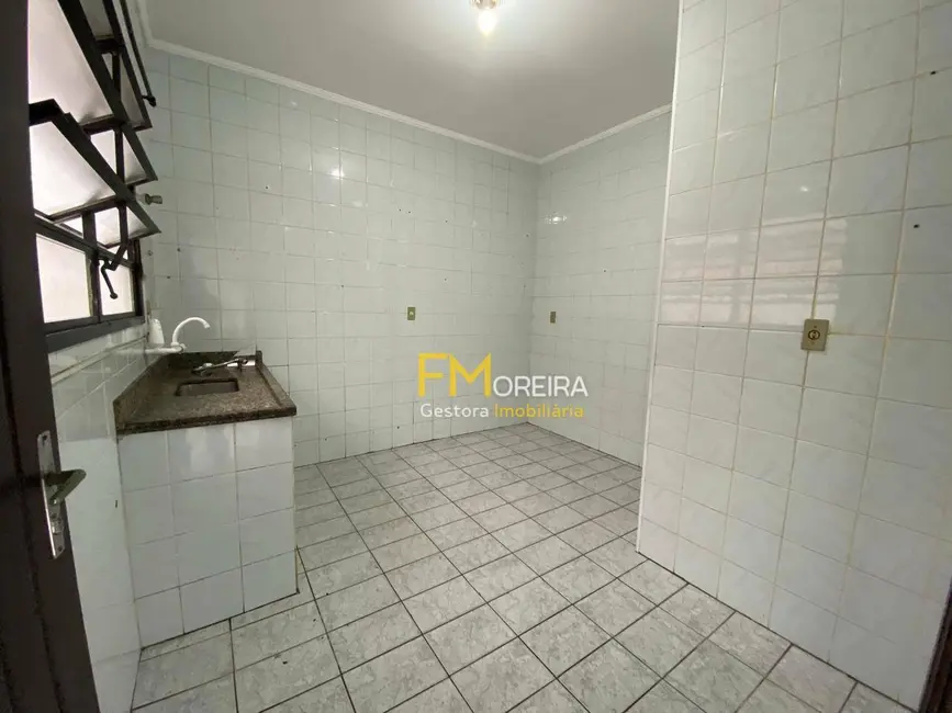Casa de Condomínio com 1 quarto à venda, 46m2 em Sítio do Campo, Praia Grande - SP - imagem 5 Foto 5 de Casa de Condomínio com 1 quarto à venda, 46m2 em Sítio do Campo, Praia Grande - SP