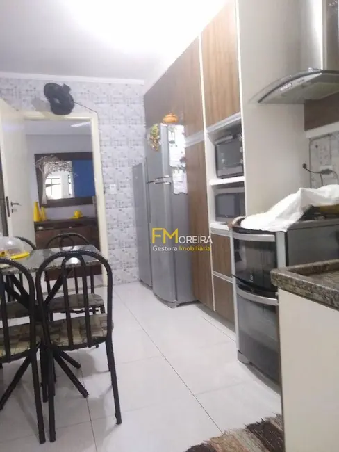 Apartamento com 3 quartos à venda, 163m2 em Ocian, Praia Grande - SP - imagem 4 Foto 4 de Apartamento com 3 quartos à venda, 163m2 em Ocian, Praia Grande - SP