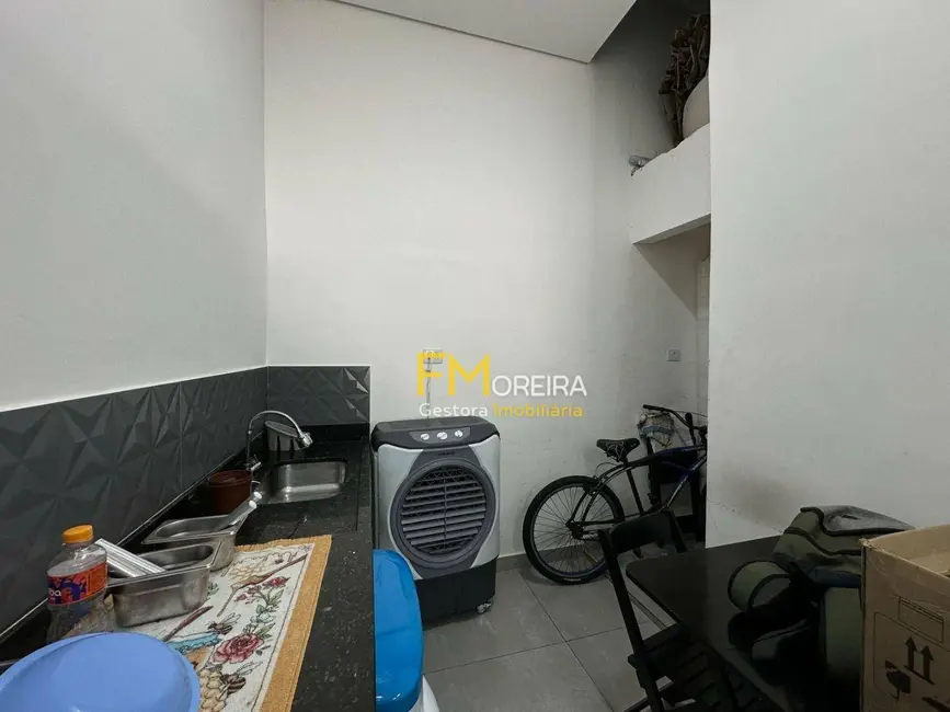 Foto 3 de Loja para alugar, 38m2 em Canto do Forte, Praia Grande - SP