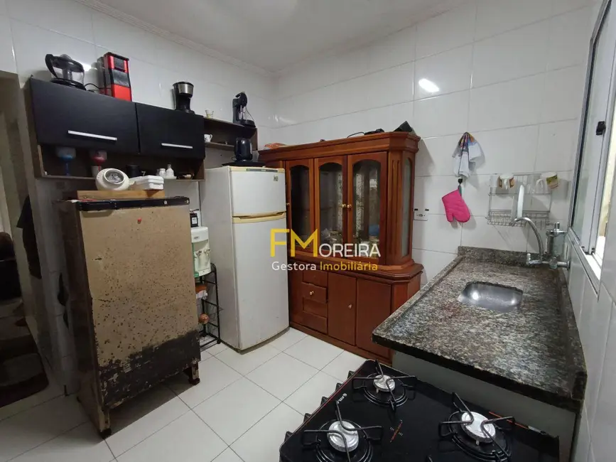 Foto 5 de Casa com 2 quartos à venda, 64m2 em Sítio do Campo, Praia Grande - SP