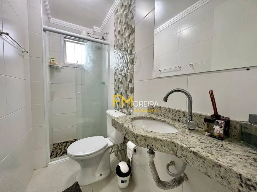 Foto 7 de Apartamento com 2 quartos à venda, 64m2 em Ocian, Praia Grande - SP