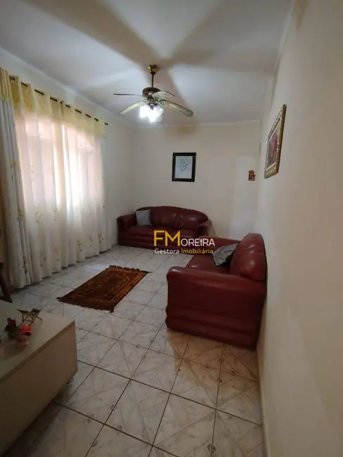 Apartamento com 2 quartos à venda, 66m2 em Aviação, Praia Grande - SP - imagem 5 Foto 5 de Apartamento com 2 quartos à venda, 66m2 em Aviação, Praia Grande - SP